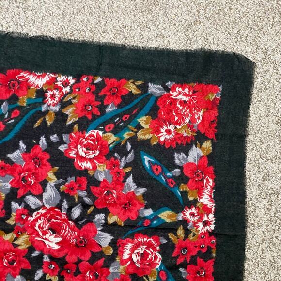 Vintage Worthington Wool Floral Scarf Black Red 35in Square English Countryside - Picture 6 of 9